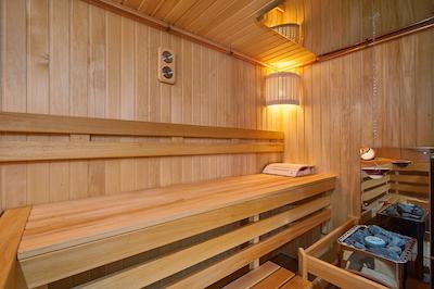 دوستوسکی هتل