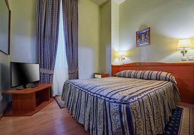 دوستوسکی هتل