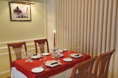 دوستوسکی هتل