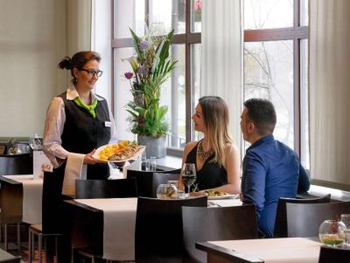 مرکور اوربیس مونیخ سود