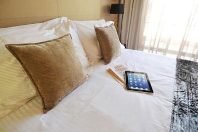 کزار لیسبون هتل