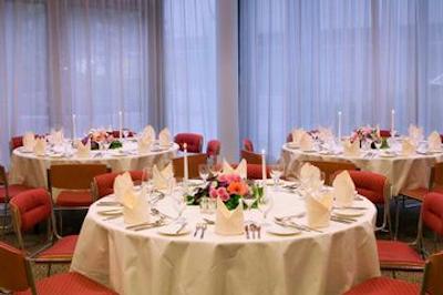 نوتل دوسلدورف سیتی وست سیسترن