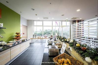 هالیدی این اکسپرس دوسلدورف-سیتی نورث