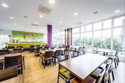 هالیدی این اکسپرس دوسلدورف-سیتی نورث