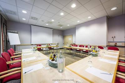 هالیدی این اکسپرس دوسلدورف-سیتی نورث