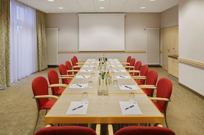 هالیدی این اکسپرس دوسلدورف-سیتی نورث