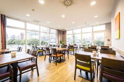 هالیدی این اکسپرس دوسلدورف-سیتی نورث