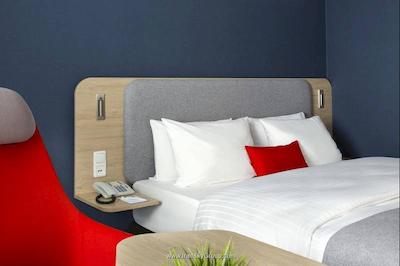 هالیدی این اکسپرس دوسلدورف-سیتی نورث