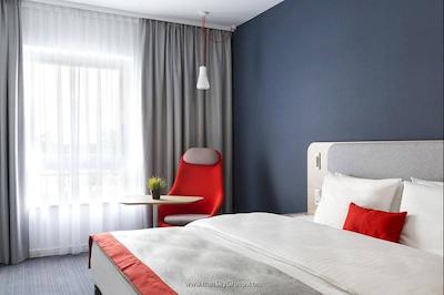 هالیدی این اکسپرس دوسلدورف-سیتی نورث