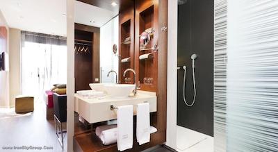 اولیویا پلازا