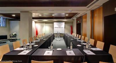 اولیویا پلازا