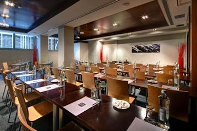 اولیویا پلازا