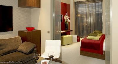 اولیویا پلازا