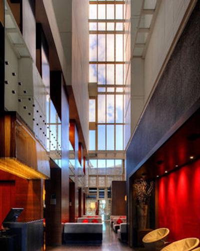 اولیویا پلازا