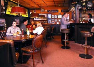 پانوراما‌ این هتل اند بردینگ هاوس