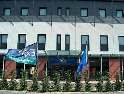 ای اچ هتلس میلانو گیویا