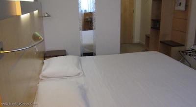 ای اچ هتلس میلانو گیویا