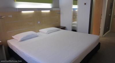 ای اچ هتلس میلانو گیویا