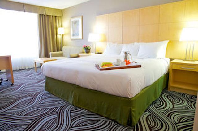 رادیسون تورنتو ایست