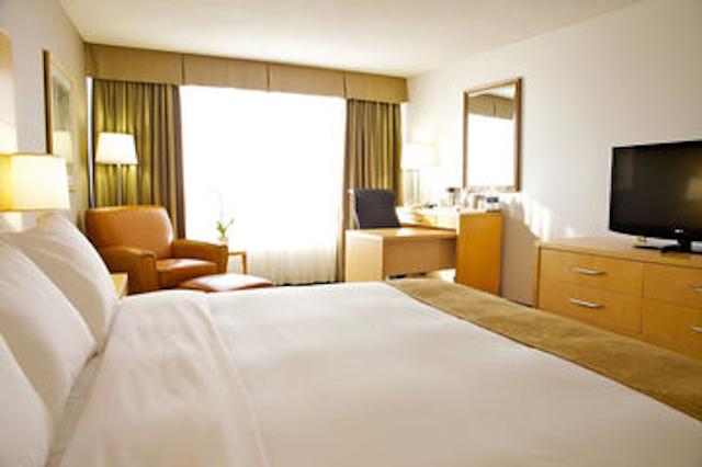 رادیسون تورنتو ایست