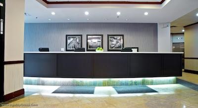 رادیسون تورنتو ایست