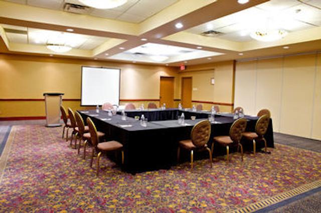 رادیسون تورنتو ایست