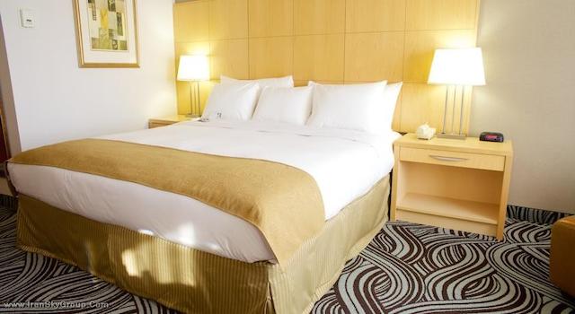 رادیسون تورنتو ایست