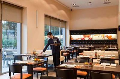 هتل آیبیس بارسلونا مولت