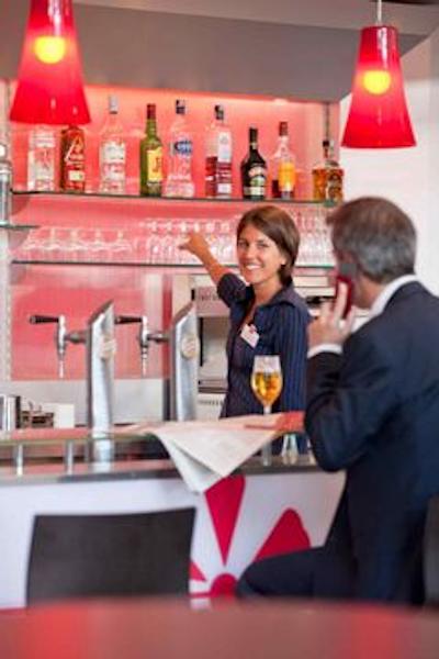 هتل آیبیس بارسلونا مولت