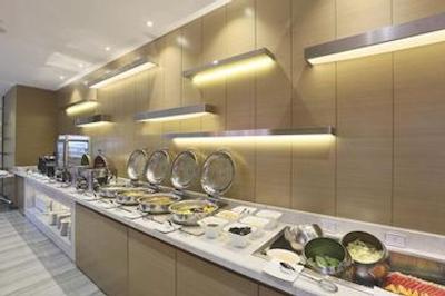 هالیدی این اکسپرس شانگهای گنگ کنگ