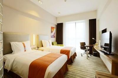 هالیدی این اکسپرس شانگهای گنگ کنگ