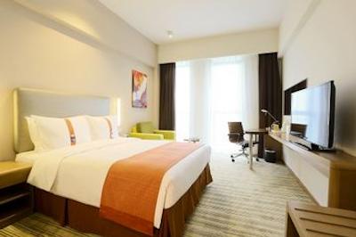 هالیدی این اکسپرس شانگهای گنگ کنگ