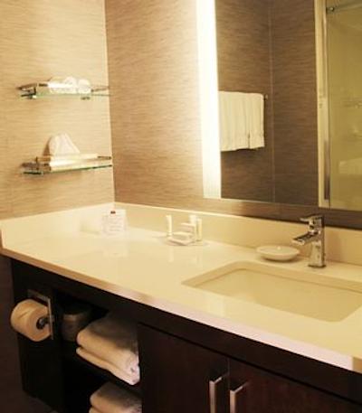 رزیدنس این مونترال داون تاون