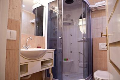 کوئینز آستوریا