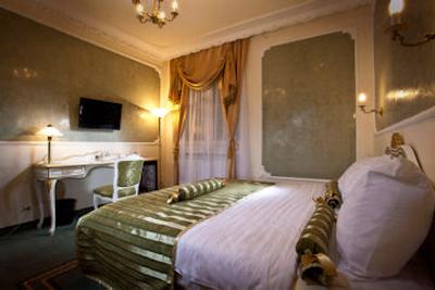 کوئینز آستوریا