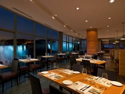 شرایتون آن د فالز