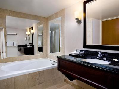 شرایتون آن د فالز