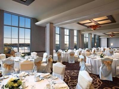 شرایتون آن د فالز