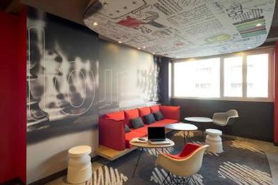 آیبیس میلانو سنترو