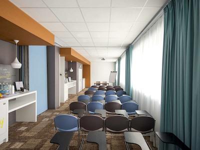 آیبیس میلانو سنترو