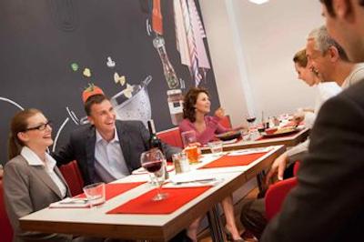 آیبیس میلانو سنترو