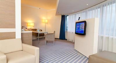 هالیدی این سن پترزبورگ مسکوسکی وروتا