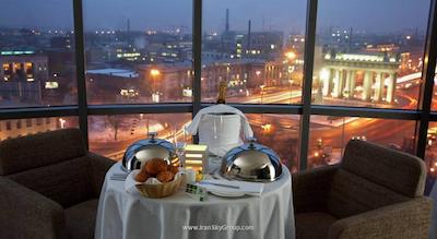 هالیدی این سن پترزبورگ مسکوسکی وروتا