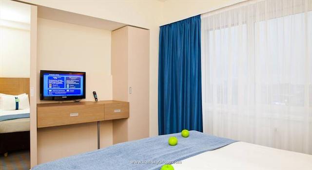 هالیدی این سن پترزبورگ مسکوسکی وروتا