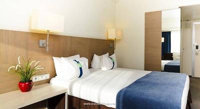 هالیدی این سن پترزبورگ مسکوسکی وروتا