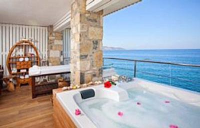 سرپدور بوتیک هتل اند اسپا