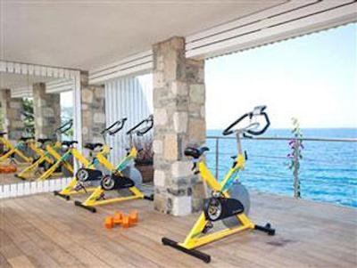 سرپدور بوتیک هتل اند اسپا