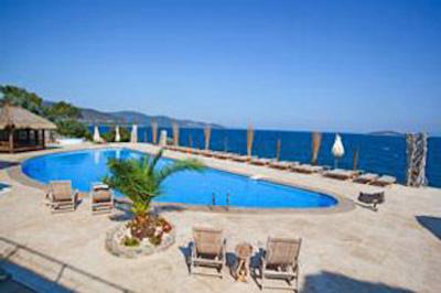 سرپدور بوتیک هتل اند اسپا