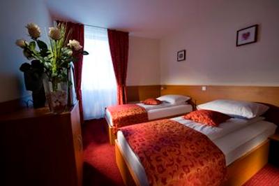 بی اند بی هتل جوبجانا پارک