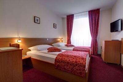 بی اند بی هتل جوبجانا پارک